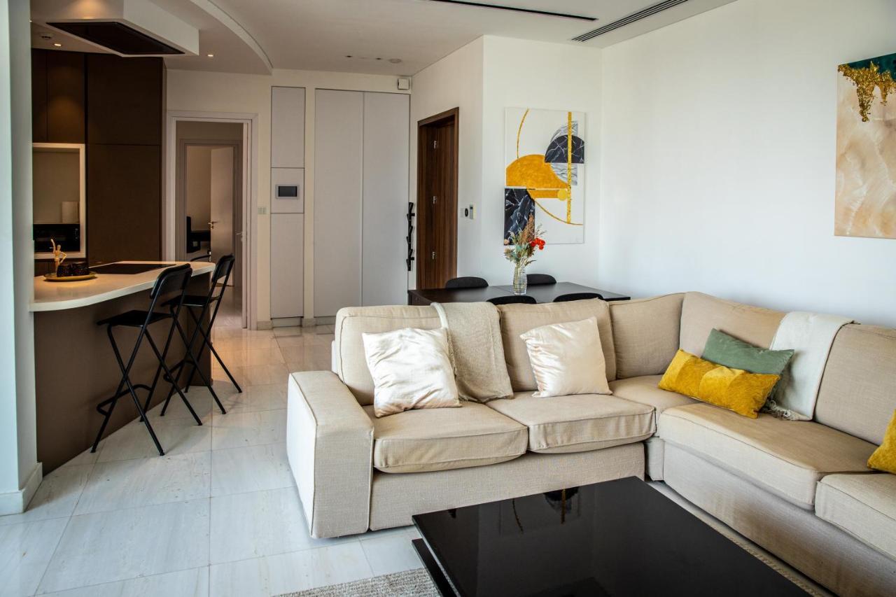 Ferienwohnung Phaedrus Living: 360 Tower Luxury Flat Nikosia Exterior foto