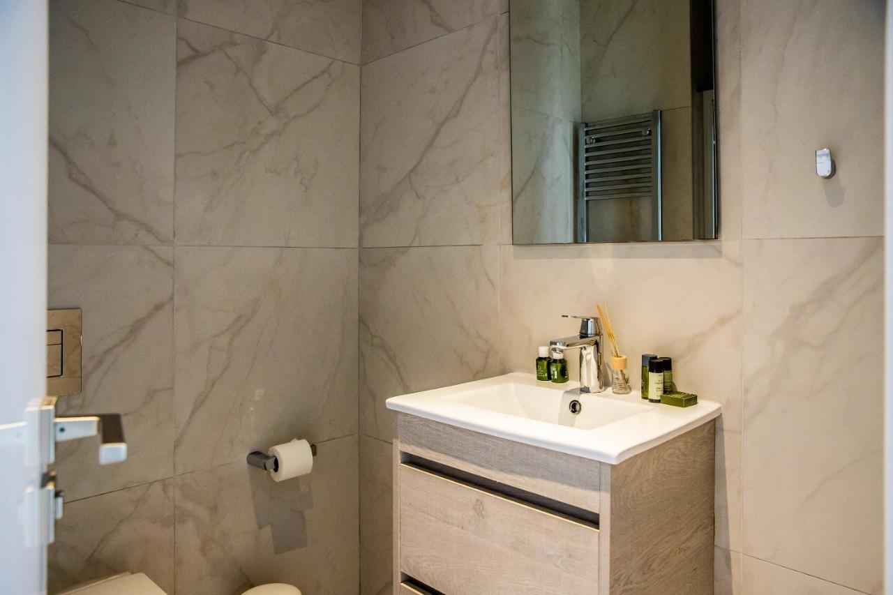 Ferienwohnung Phaedrus Living: 360 Tower Luxury Flat Nikosia Exterior foto